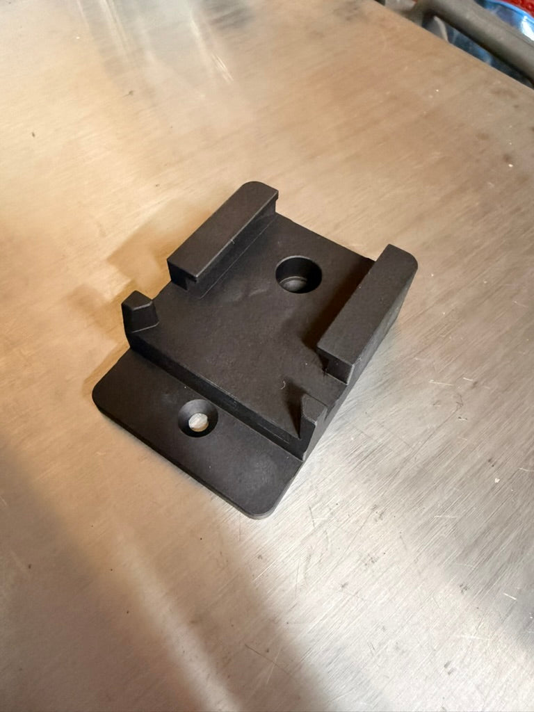 Keepfast battery holder for Milwaukee M18, angled view